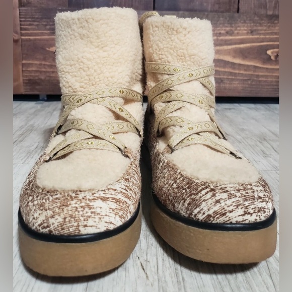 House of Harlow 1960 Sadie shearling boots 6.5 - Picture 4 of 6